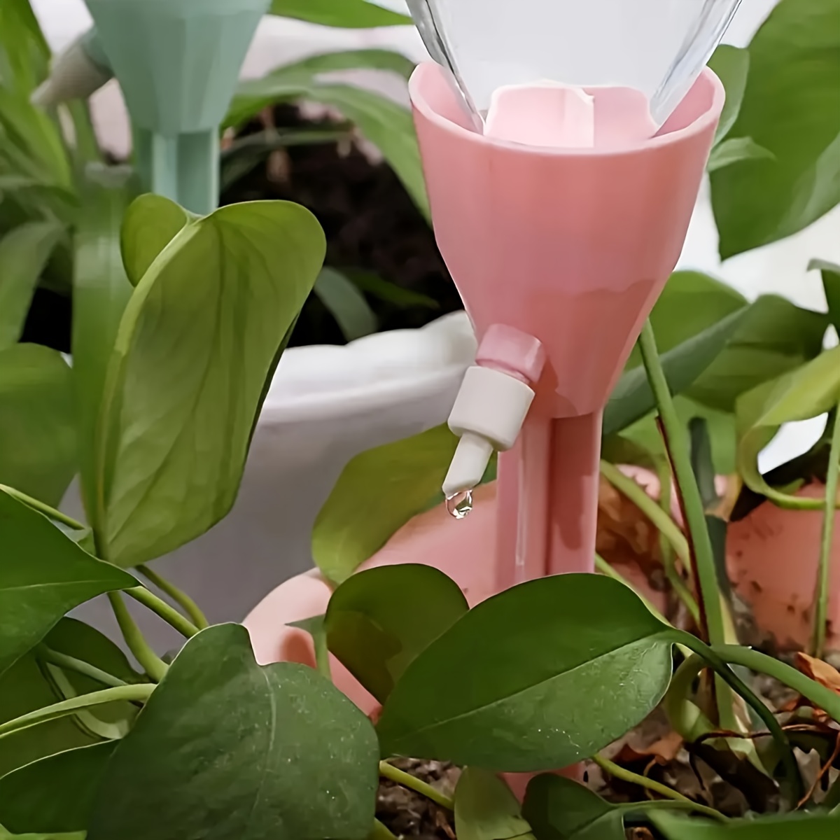 20 قطعة طقم ري بالتنقيط أوتوما - مراجعة Self Watering Insert وسعره